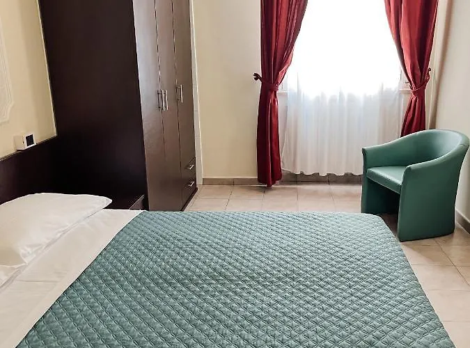 Liana ريميني